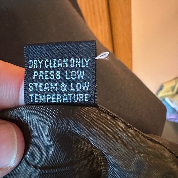 Gorgeous dark olive green blazer/jacket - Picture 9 of 10